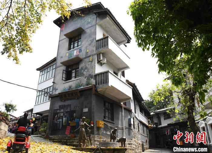 小猪佩奇饲养员